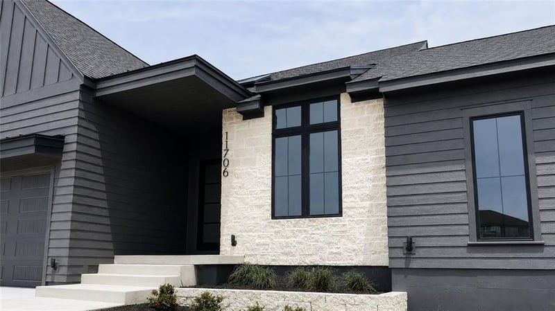 11706 181st Ter, Overland Park, KS 66013