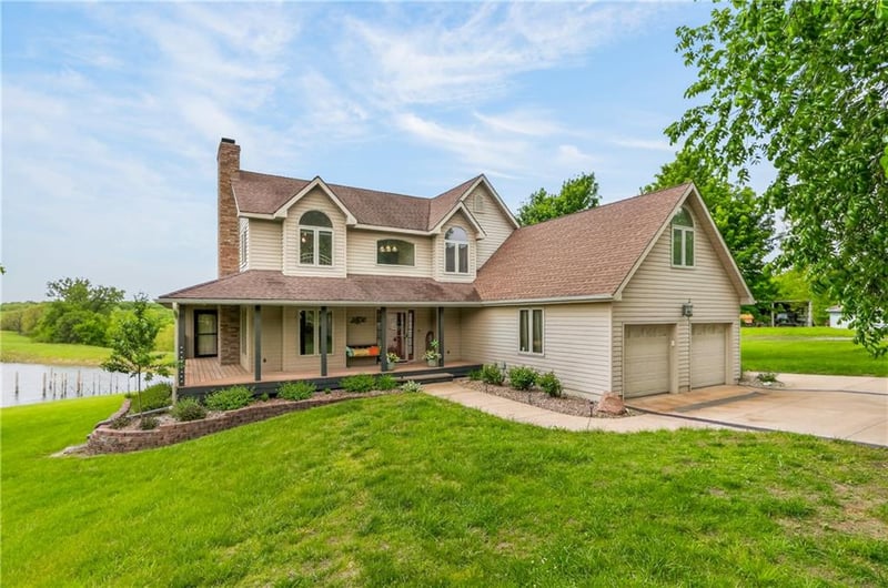 1658 Offutt Rd, Maysville, MO 64469
