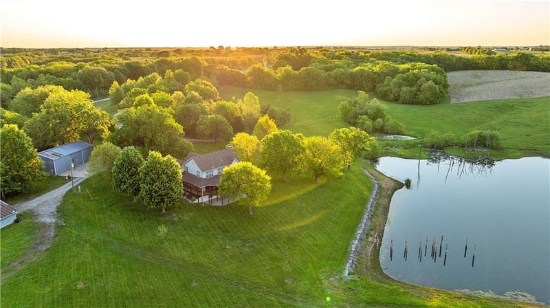 1658 Offutt Rd, Maysville, MO 64469