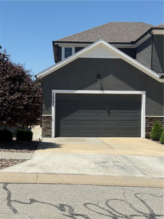 12362 Sagebrush Dr, Olathe, KS 66061