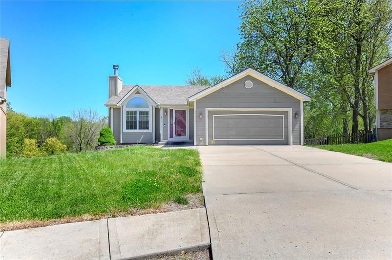 11915 Holmes Ct, Kansas City, MO 64155