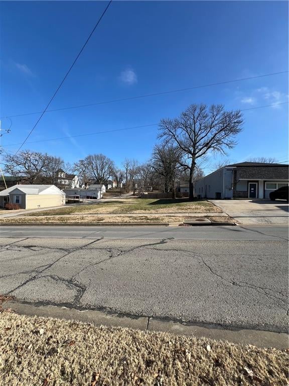 501-505 Holden St, Warrensburg, MO 64093