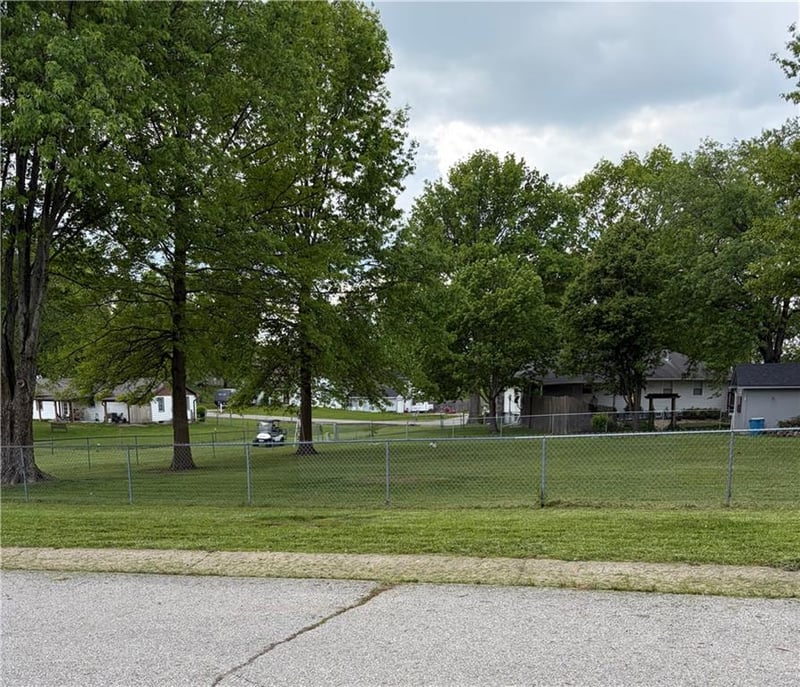 1101 Doniphan St, Lawson, MO 64062