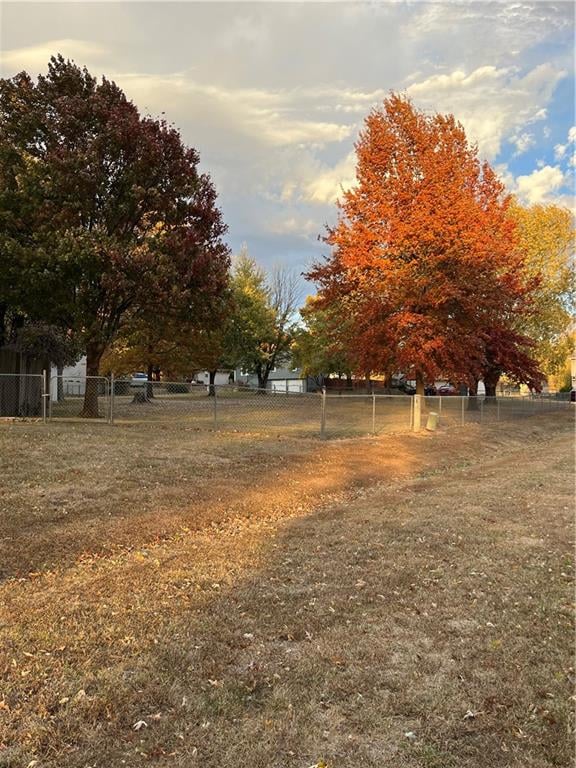 1103 Doniphan St, Lawson, MO 64062