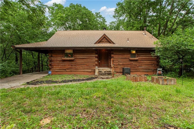 2909 N Hunter Ave, Kansas City, MO 64129