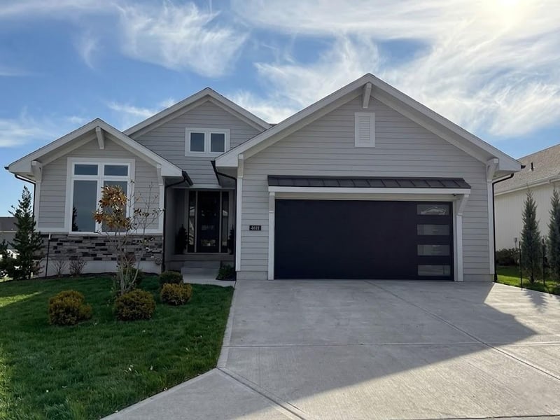 4101 158th St, Overland Park, KS 66224