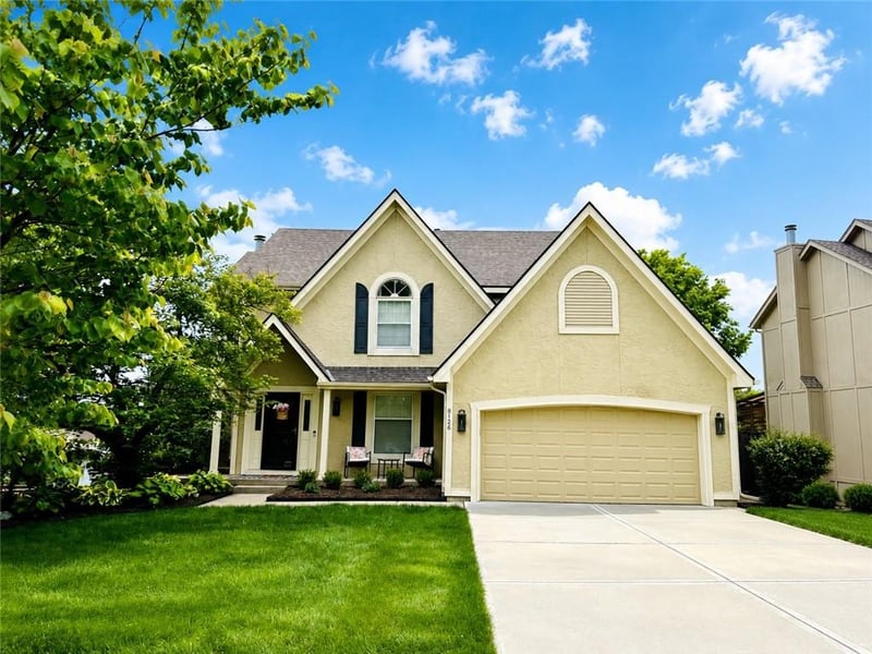 8126 Tipton Ave, Kansas City, MO 64152