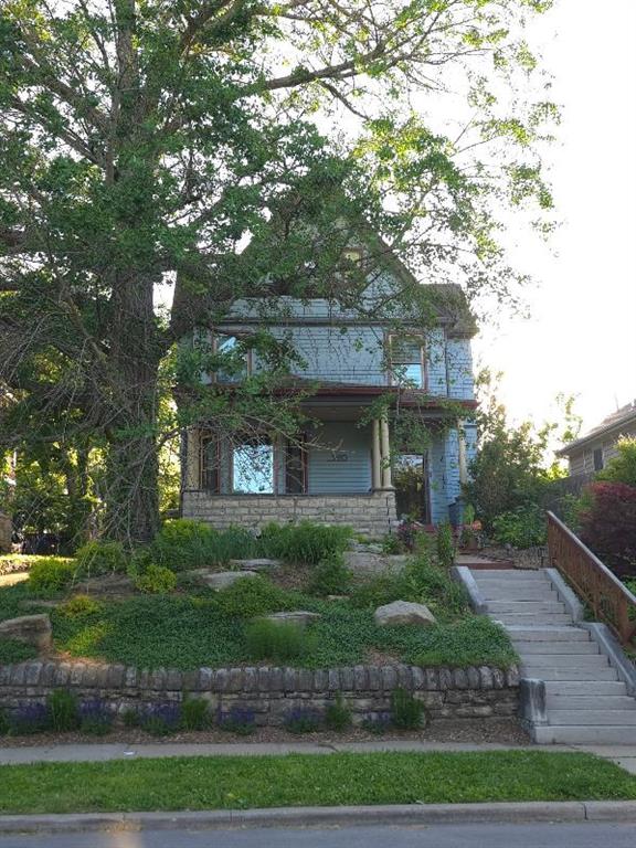 3620 Bell St, Kansas City, MO 64111