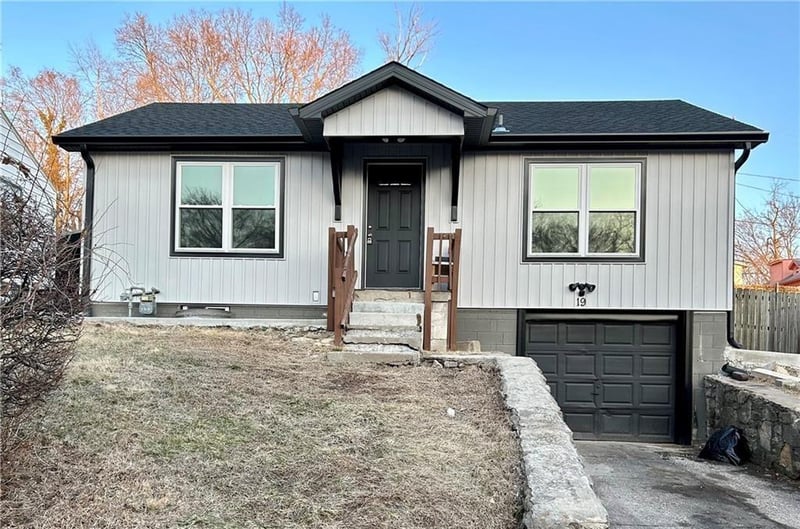 19 12th St, Kansas City, KS 66102