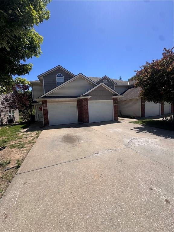 2929 Harvard Ave, Independence, MO 64052