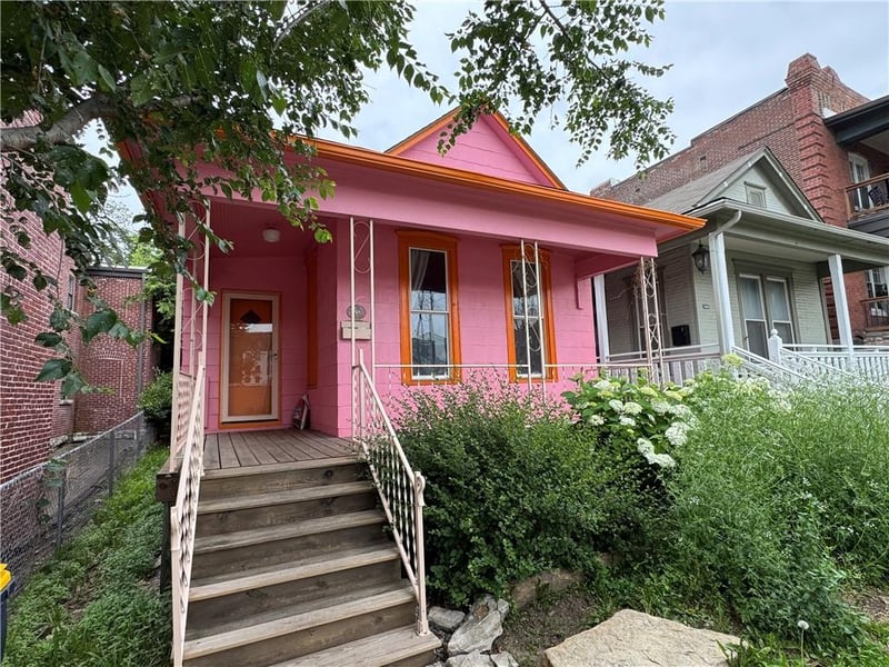 1842 Washington St, Kansas City, MO 64108