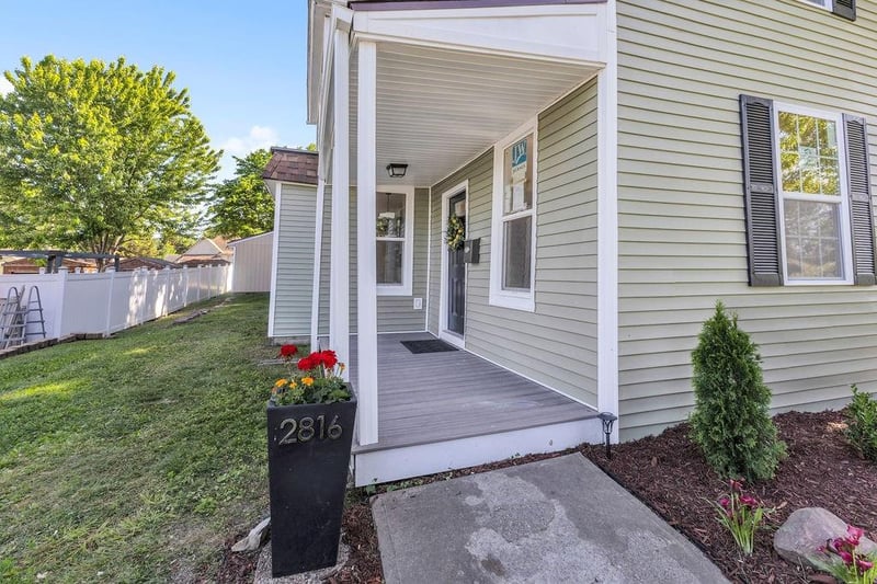 2816 Lafayette St, St Joseph, MO 64507