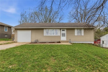 4540 NE 44th Ter, Kansas City, MO 64117