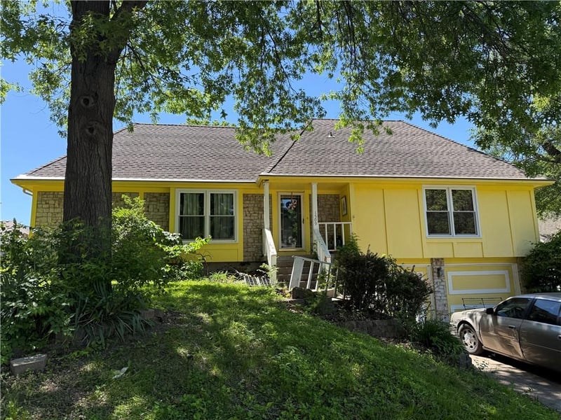 1509 24th St, Blue Springs, MO 64015