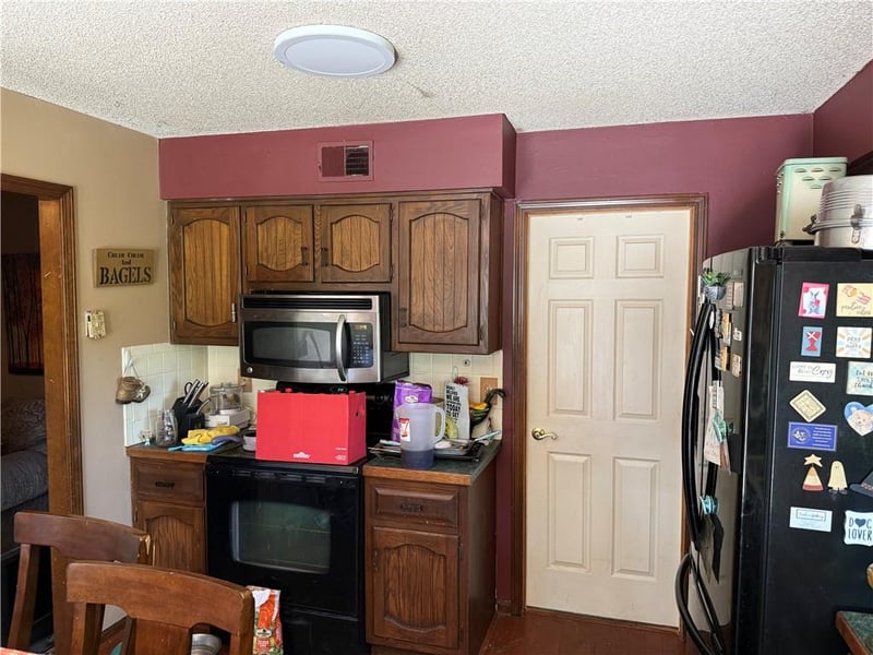 1509 24th St, Blue Springs, MO 64015