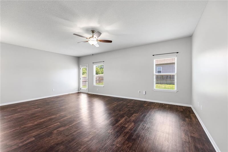 14229 Landon St, Olathe, KS 66061