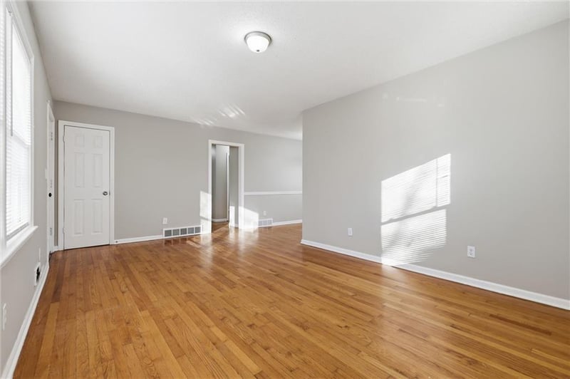 7867 James A Reed Rd, Kansas City, MO 64138