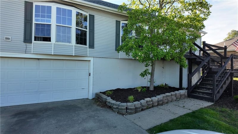 828 Birch St, Butler, MO 64730