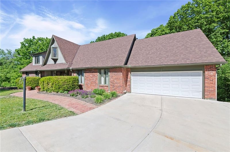616 NW 42nd Ter, Kansas City, MO 64116