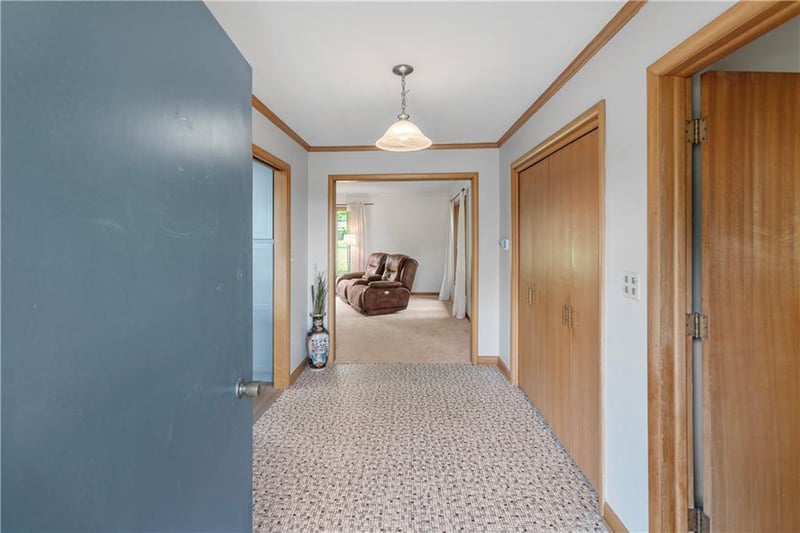 515 Barton Ave, Parsons, KS 67357
