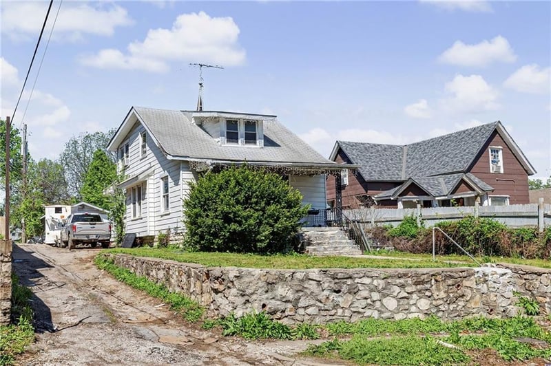 1612 Topping Ave, Kansas City, MO 64126