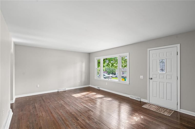 1054 45th Ter, Kansas City, KS 66106