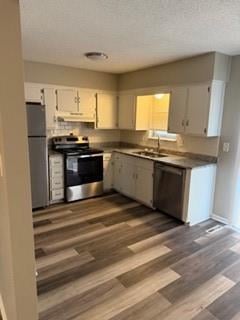 10401 Sycamore Ave, Kansas City, MO 64134