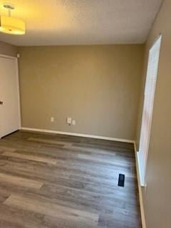 10401 Sycamore Ave, Kansas City, MO 64134