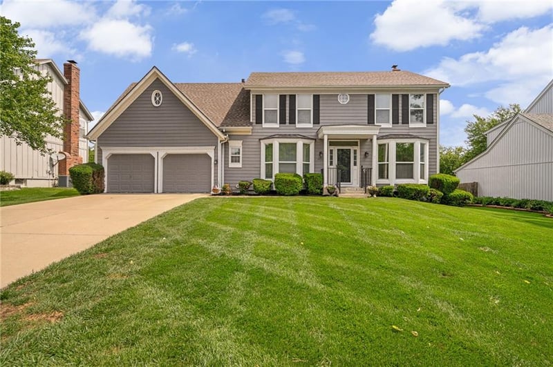 10329 Ballentine St, Overland Park, KS 66214