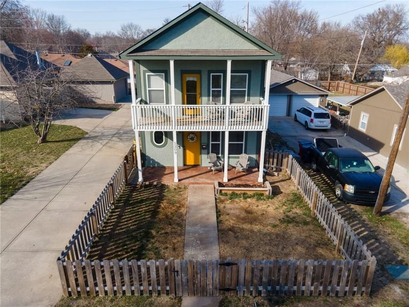 1309 South Ave, Blue Springs, MO 64015