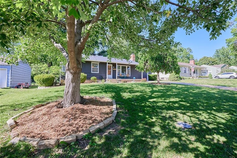 4200 54th St, Roeland Park, KS 66205