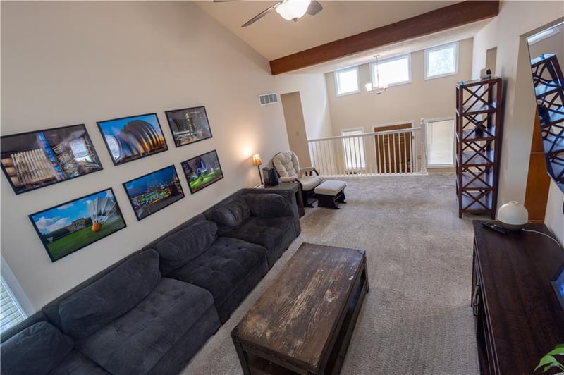 24 NW 101st Ter, Kansas City, MO 64155