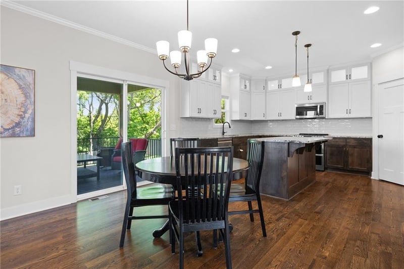 2362 River Trail Rd, Lee's Summit, MO 64082