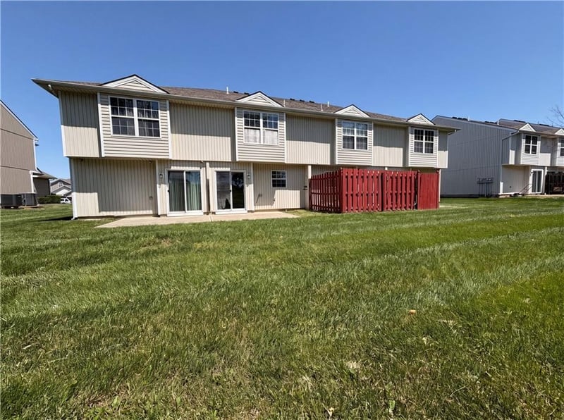10559 46th Ter, Kansas City, MO 64133