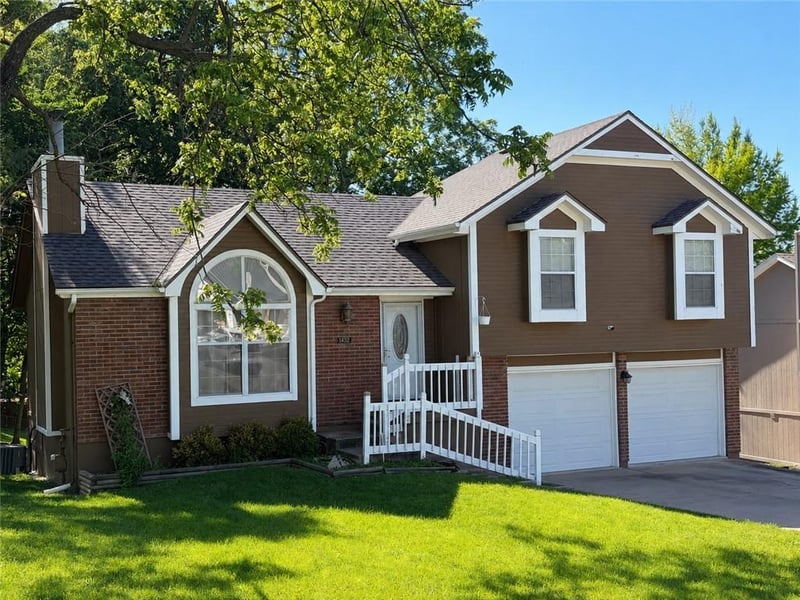 1432 51st St, Kansas City, KS 66106