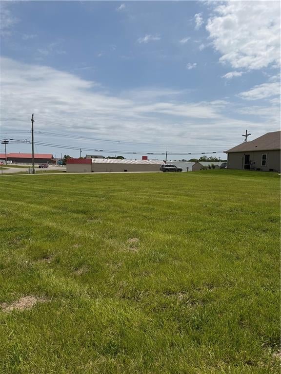 1910 Howenstein St, Cameron, MO 64429