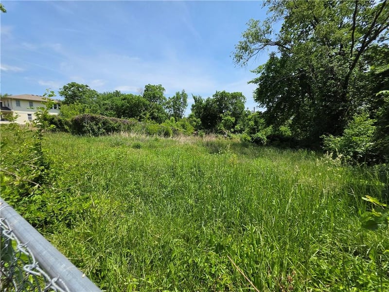 3725 Indiana Ave, Kansas City, MO 64133