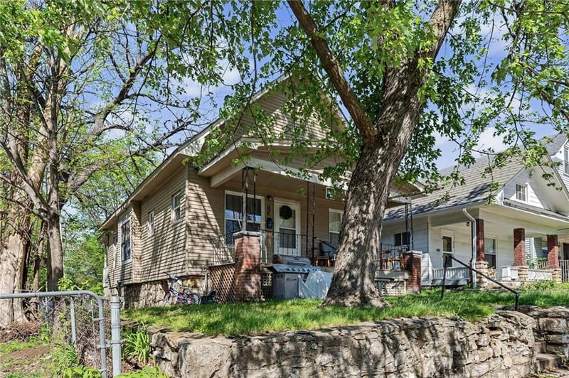 308 Lawndale Ave, Kansas City, MO 64123