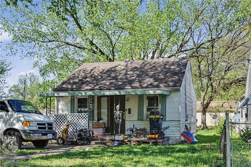 346 Topping Ave, Kansas City, MO 64123
