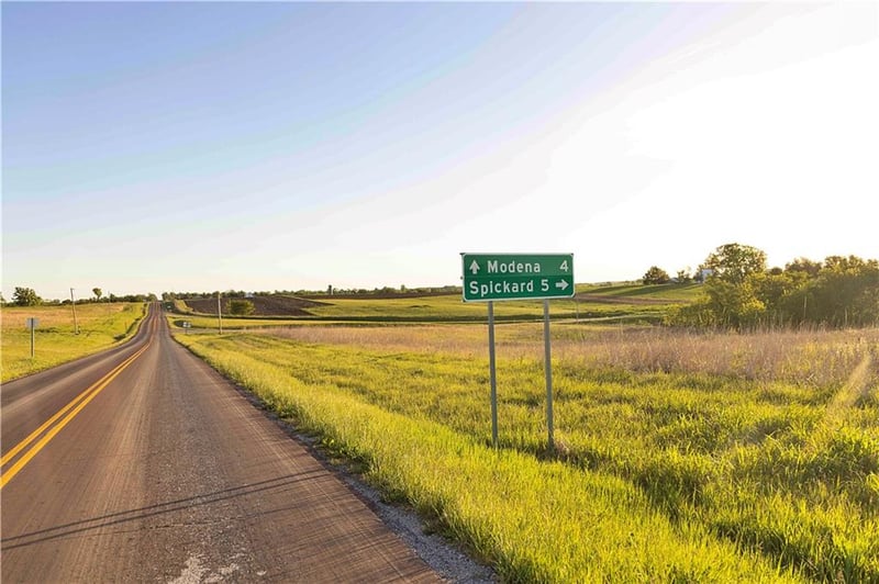 000 A Hw, Spickard, MO 64679