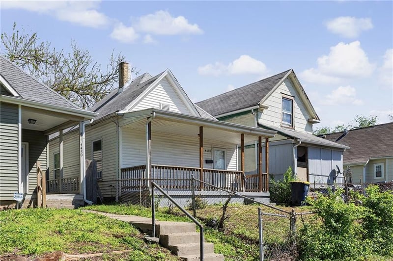 4432 10th St, Kansas City, MO 64127