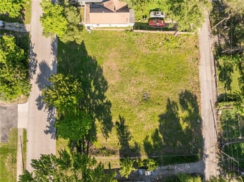 1215 Armstrong Ave, Kansas City, KS 66102