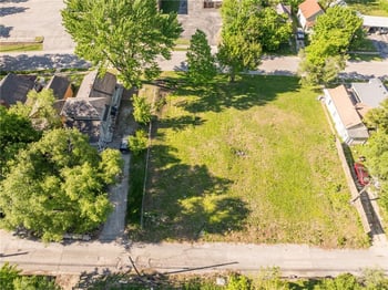 1217 Armstrong Ave, Kansas City, KS 66102