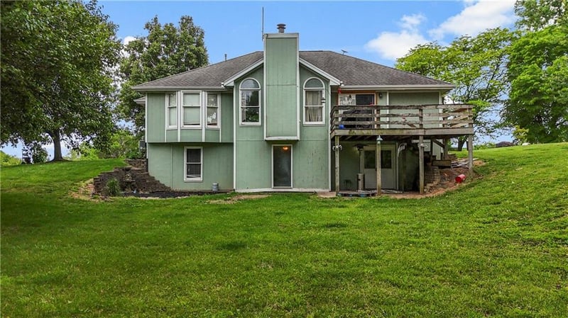 15420 NE 162nd St, Kearney, MO 64060