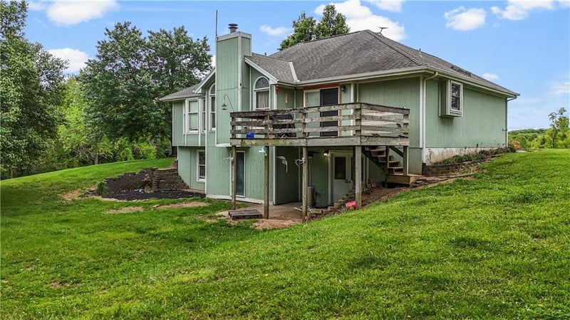 15420 NE 162nd St, Kearney, MO 64060