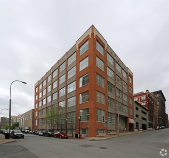 321 W 7th St #306, Kansas City, MO 64105