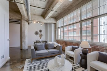 321 W 7th St #306, Kansas City, MO 64105