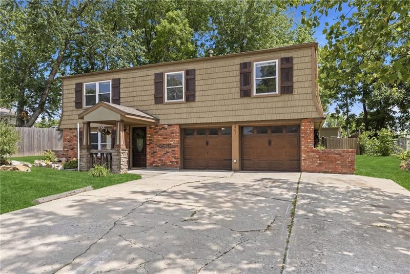 5905 Denver Ave, Kansas City, MO 64119