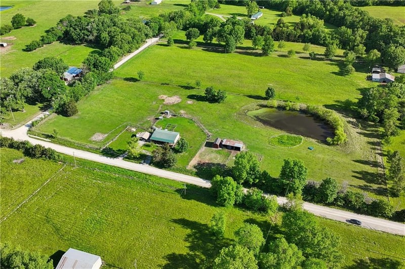34100 E 189th St, Pleasant Hill, MO 64080