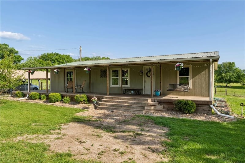 34100 E 189th St, Pleasant Hill, MO 64080